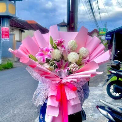 Jumbo Lily & Peony Bouquet