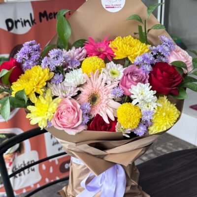 Thumbelina with Local Flower