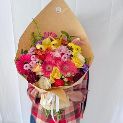 Thymbelina Bouquet with Lily