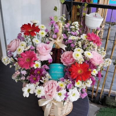Flower Basket with Moscato Wine