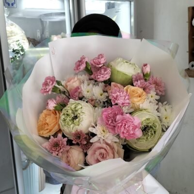 Jumbo Lotus Flower